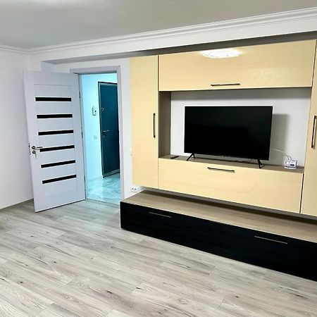 Elite Apartment Buzău Dış mekan fotoğraf